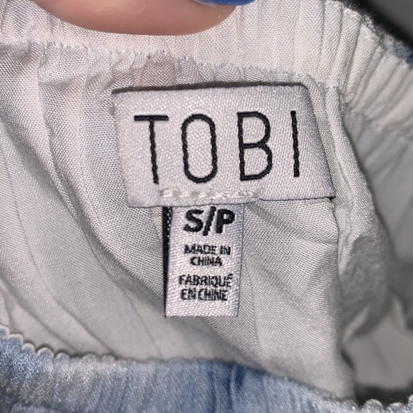 Tobi 2 piece set. - Picture 4 of 4